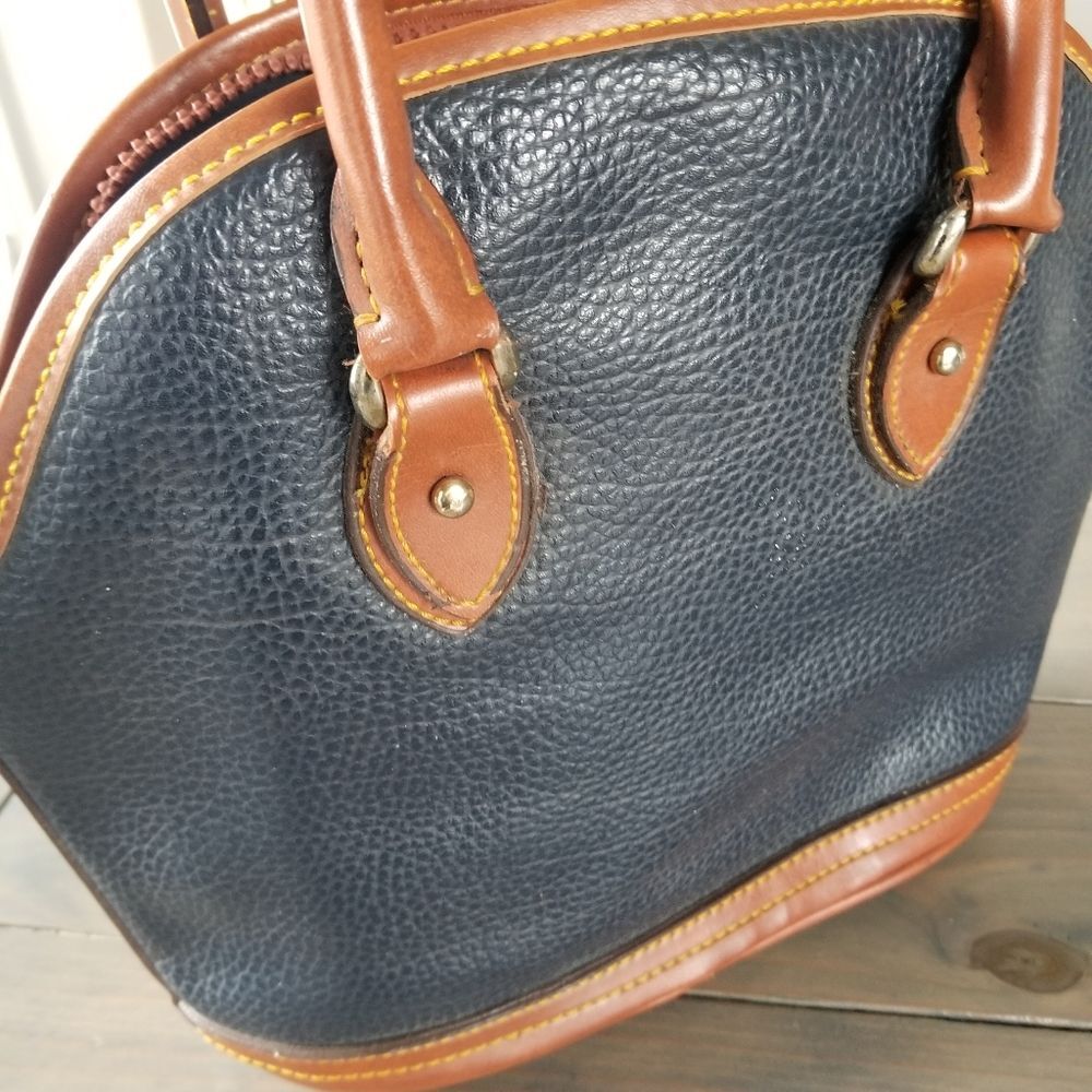 Dooney & Bourke 1980's Vintage Leather Bag - Picture 3 of 15